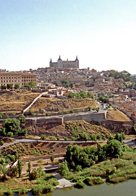 How to travel to Toledo. What you need to know to discover the City of Three Cultures