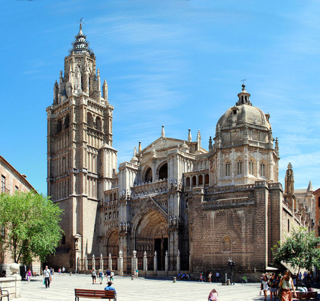 Offers in Tourism in Toledo for the month of August